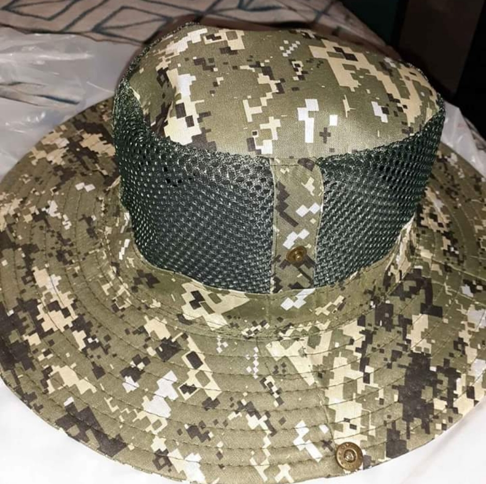Brand new bounee hats/auburn snap back hats